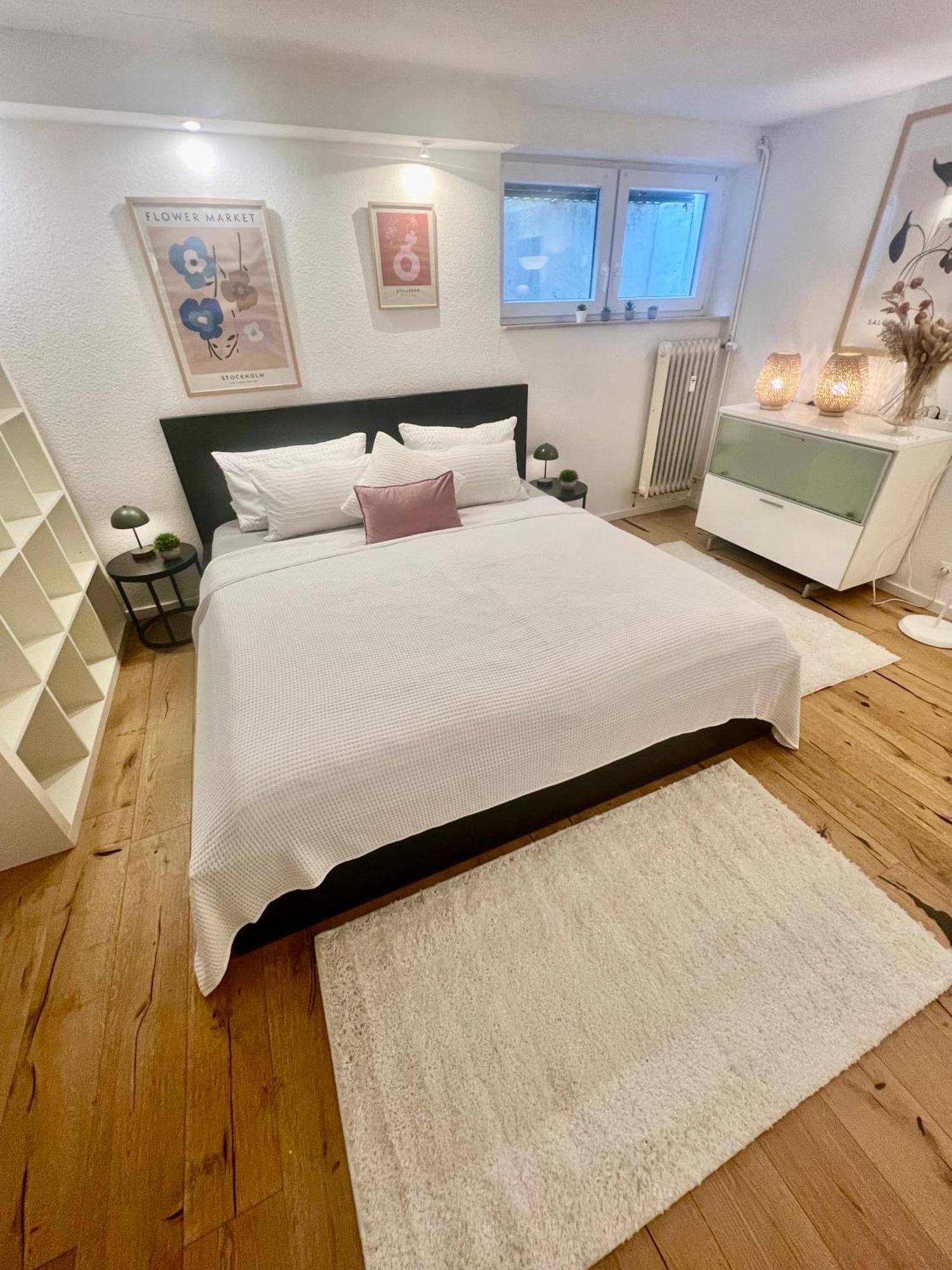 Gemuetliche Souterrain Wohnung Neben Der Universitaetsklinik In Homburg Homburg  Exterior foto